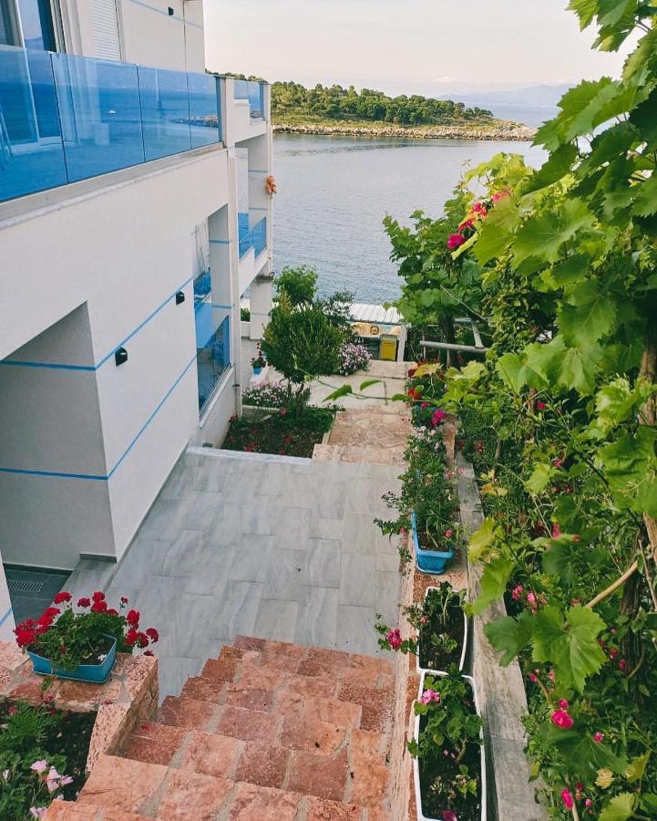 Fabeno Villa Sarandë Exterior foto