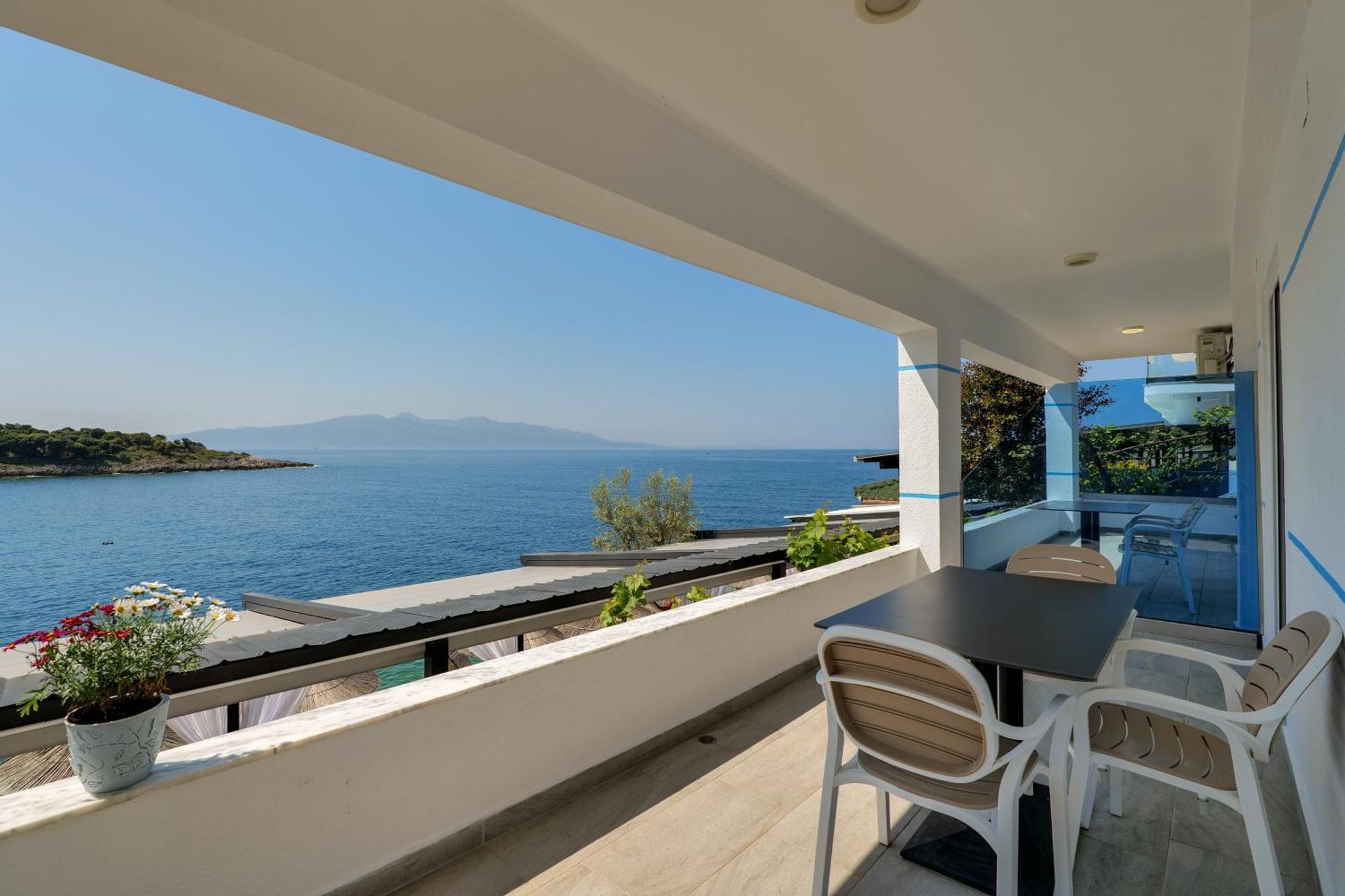 Fabeno Villa Sarandë Exterior foto