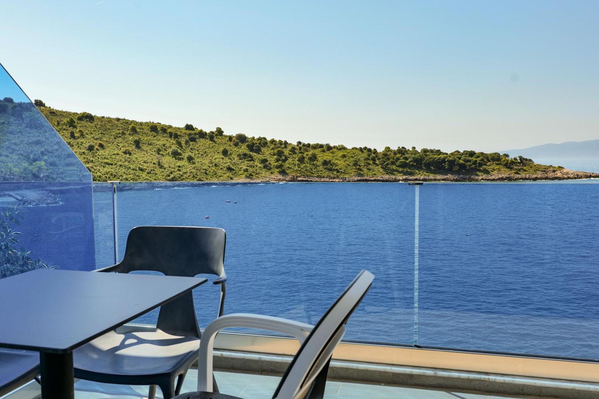 Fabeno Villa Sarandë Exterior foto